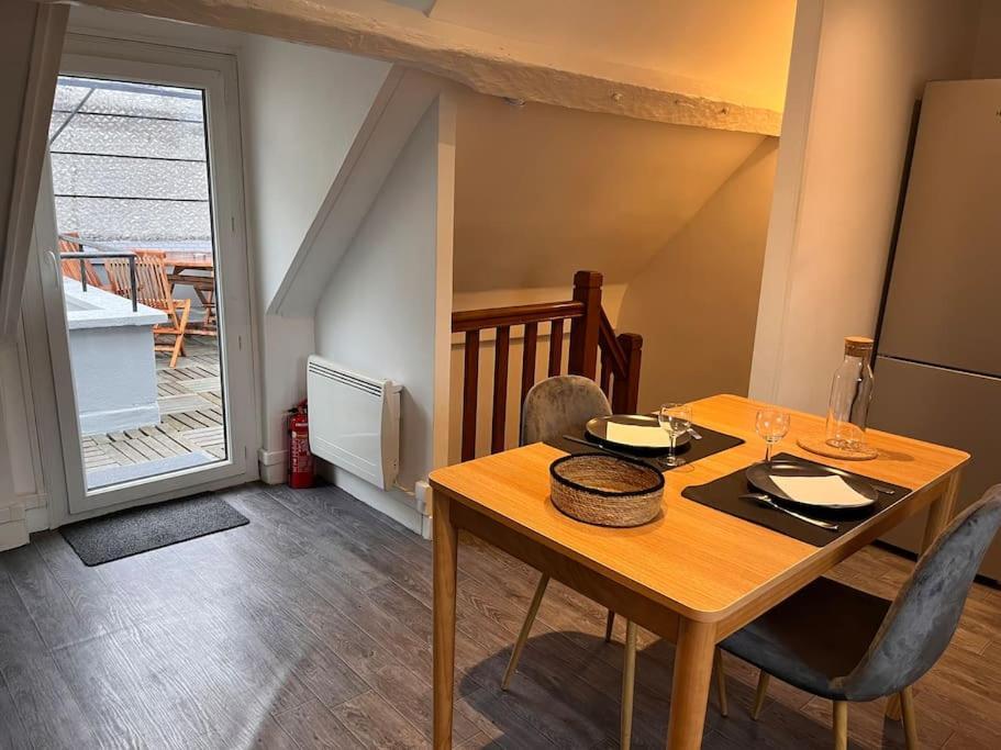 Appartement Avec Terrasse En Plein Coeur De Vernon 外观 照片