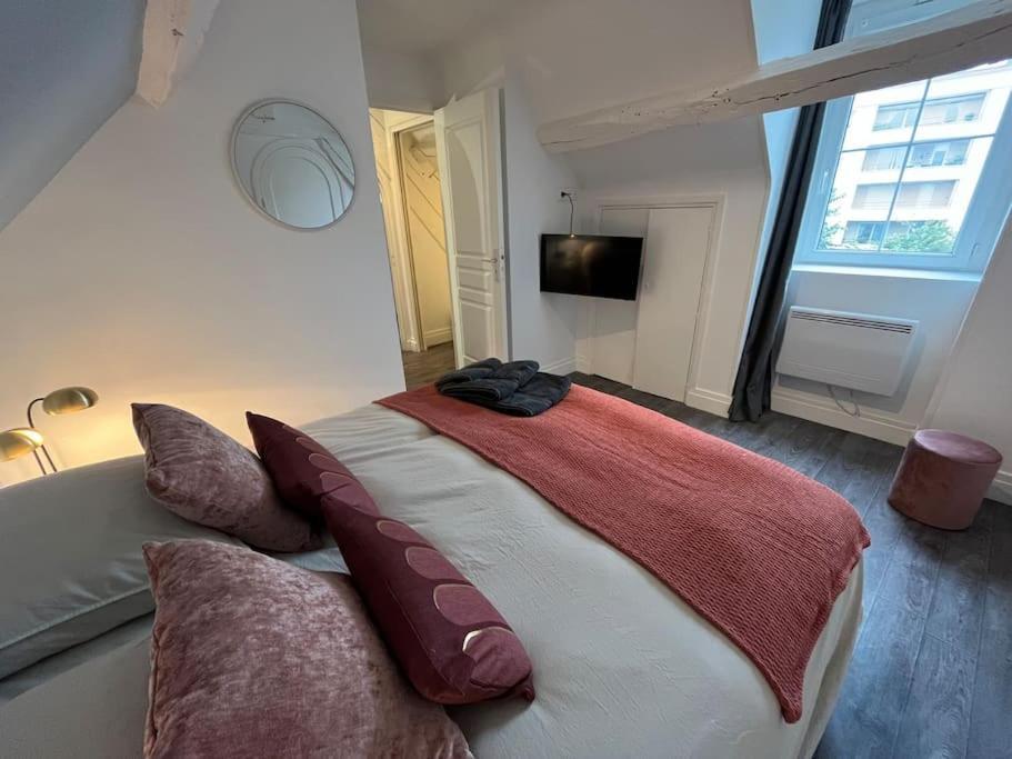 Appartement Avec Terrasse En Plein Coeur De Vernon 外观 照片